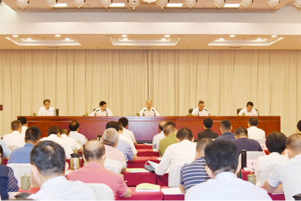 長(cháng)沙拜特生物科技研究所有限公司,動(dòng)物用注射藥,長(cháng)沙動(dòng)物用口服液,拜特水產(chǎn)藥,微生態(tài)制劑,動(dòng)物用粉散劑,拜特生物科技